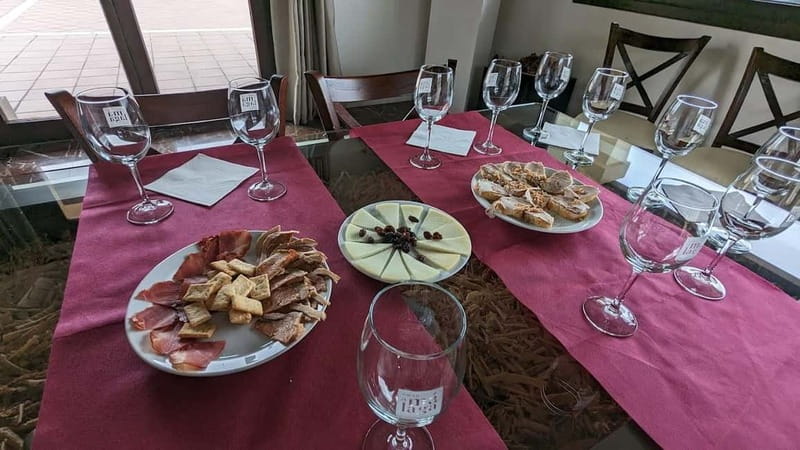 Ronda: Winery Tour with Wine Tasting and Tapas - Inside the Cellars: How the Wine Gets Made