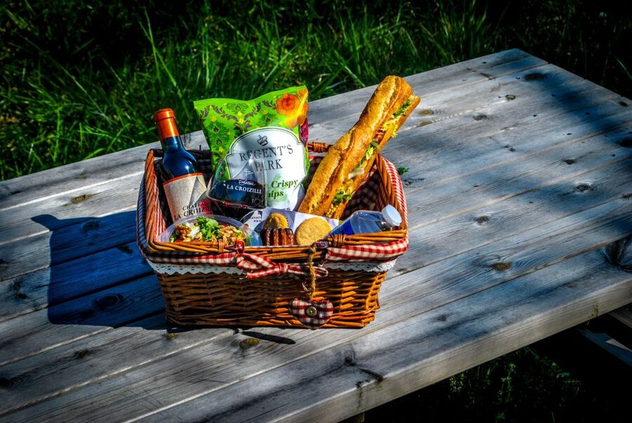 Saint-Emilion: Grand Cru Classé Guided Winery Visit & Picnic - The Real Value of This $56 Price