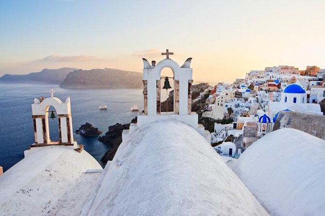 Santorini 3-Winery Tour with 12 Wine Tastings and Oia Sunset - Key highlights worth showing up for