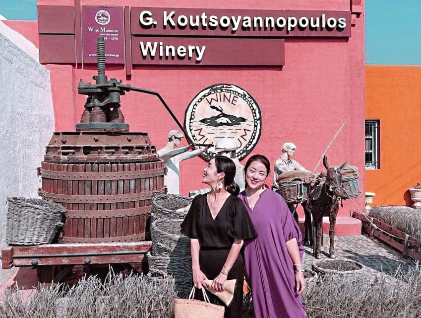 Santorini: Pyrgos, Winery & Oia - Quick hits: Pyrgos, Winery & Oia in one smooth day