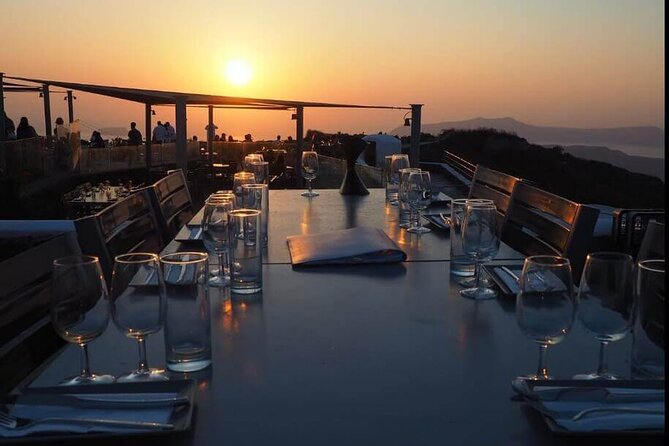 Santorini Sunset Wine Tour with Santo Winery Views - The tasting lineup: 12 wines, mostly whites and dessert