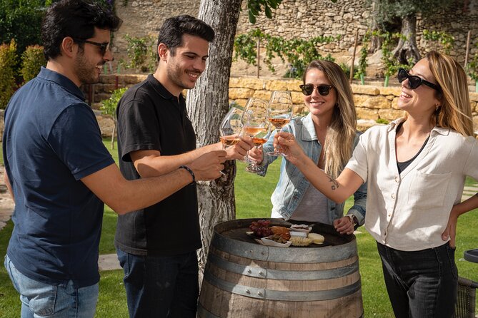 Setúbal: Winery & Fish Market Tasting Tour from Lisbon - Exploring Setúbal’s historic center and Jesus Convent