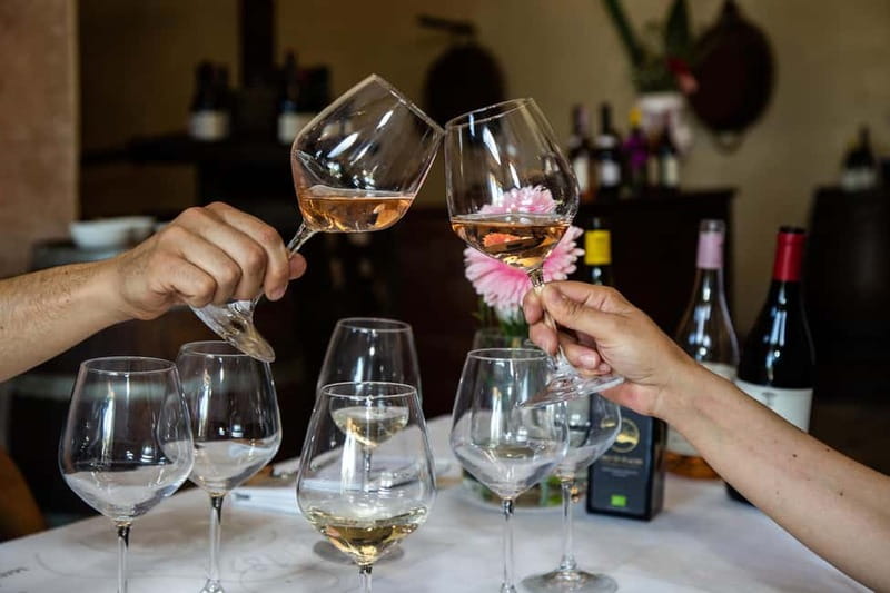 Sicilian Soul: Winery Tour, Wine & Food Tasting in Catania - The Wine Flight: Three Sicilian Wines, Not Just Three Sips
