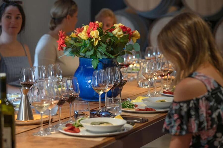 Siena: Organic Winery Tour and Wine Tasting - Key highlights that make this tour worth your time