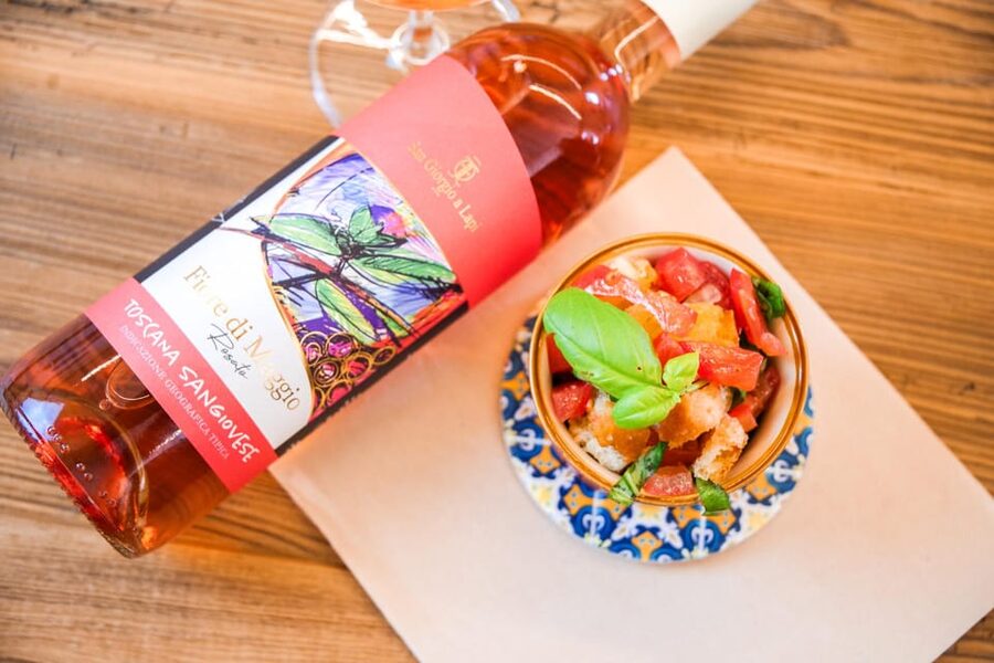 Siena: winery tour, wine tasting and lunch - Guides and the Small-Group Factor: Why You Won’t Feel Lost