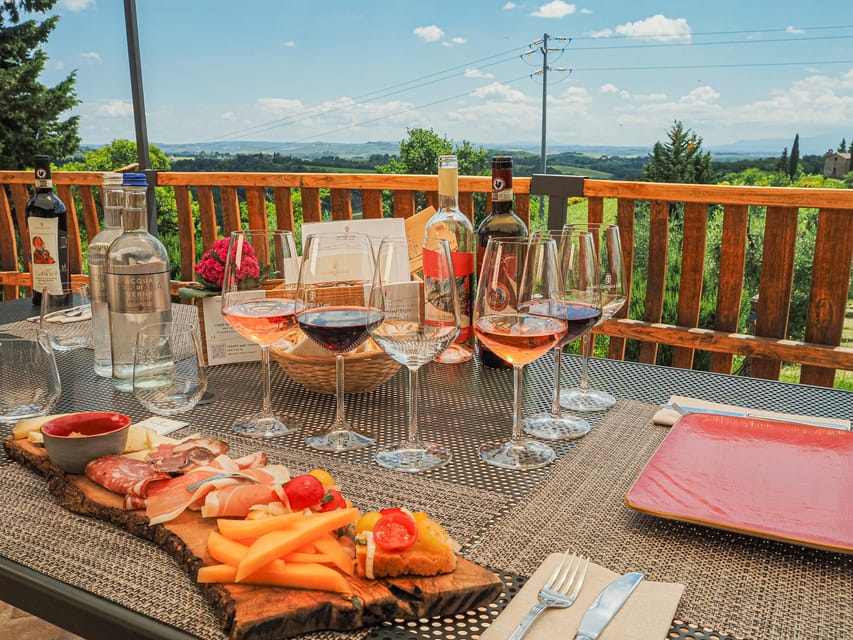 Siena: winery tour, wine tasting and lunch - Vineyard Walk in Chianti Hills: Where the Day Sets Its Tone