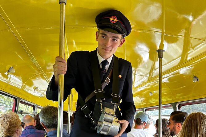 Sussex Vineyard & Winery Bus Tour on Iconic Vintage London Bus - The Picnic Hamper Lunch: What’s Actually in It