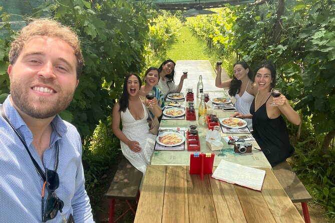 Tasting in a Tuscan Vineyard with transfer from Pisa - What the vineyard walk actually teaches you