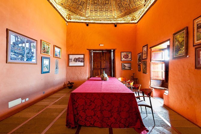 Tenerife Gastronomy Tour with Two Winery Visits and 4-Course Lunch - Guides and the difference a good day makes