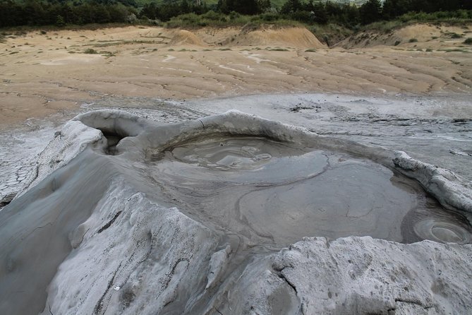 The Salt Mines, The Winery, The Muddy Volcanoes! The Fixers Private Tour - Who this Fixers private tour suits best