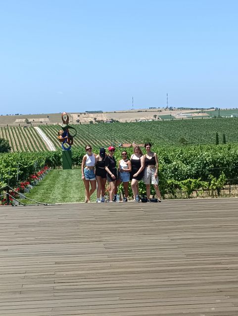Thessaloniki: Winery Visit with Wine Tasting Experience - Your five-wine flight: Greek grapes and 40ml pours