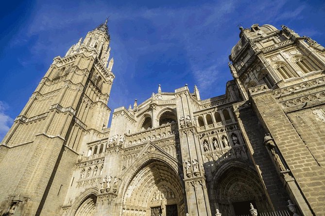 Toledo Tour & Vineyard Walk with Wine Tasting from Madrid - Toledo free time for lunch and sightseeing without a race