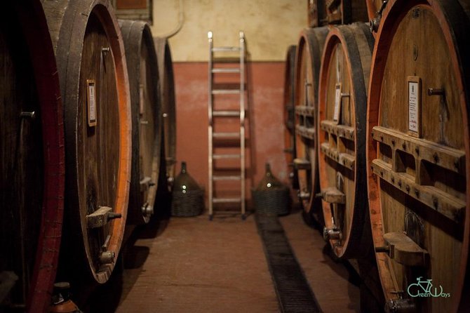 Umbria Wine Lovers: Montefalco & Bevagna with Winery Lunch - Cantina le Cimate: boutique modern style with traditional roots