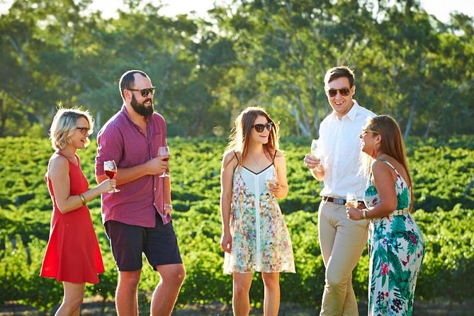 Upper Reach Winery: Swan Valley Winery and Vineyard Tour - Entering Upper Reach: the 10:30 start, small groups, and mobile tickets