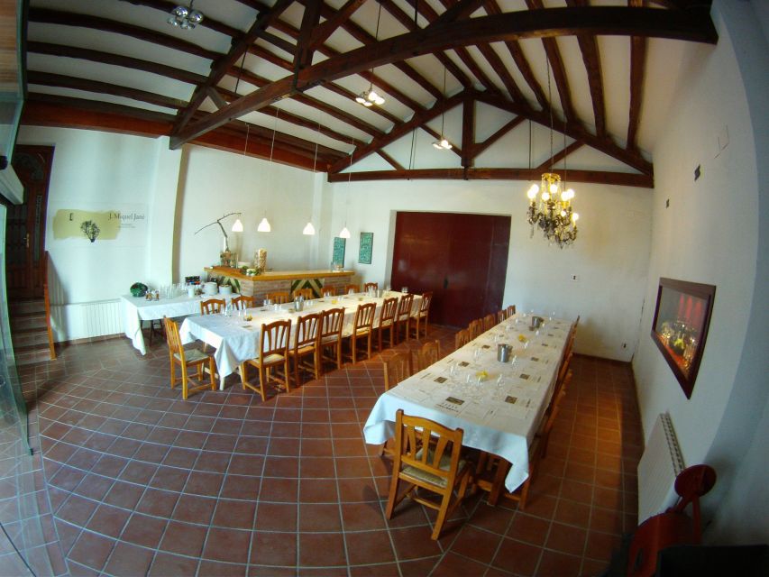 Vilafranca del Penedès: Winery Visit with Tastings - Alt Penedès at J. Miquel Jané: Wine Country Without the Showy Stuff