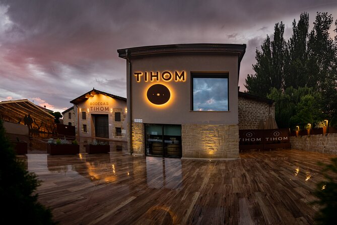 Visit to the winery with a tasting of 3 wines and appetizers - Price and Value: What $43.25 Buys You (and Why It Can Be Fair)