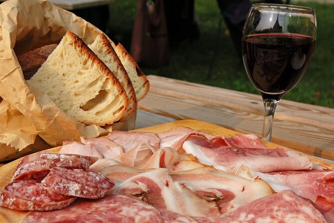 Wine Experience in farm vineyard & winery from Montecatini T. - Should you book this farm wine experience?