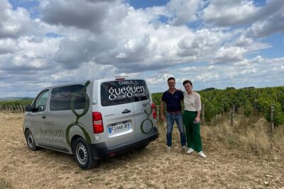 Wine Getaway with Tasting in the Chablis Vineyard - Vineyard walking with terroir talk you can picture