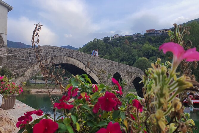 Wine tour- Family winery visit, food tasting & Skadar Lake boat cruise - A Morning Drive From Podgorica to Central Montenegro Wine Country