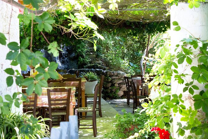 Winery Tour and Kourna's Lake from Rethymno - A Half-Day That Actually Combines Two Great Experiences